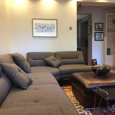 Charming Flat W Balcony In Besiktas * Стамбул
